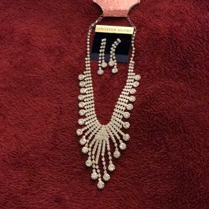 Set of necklace and earrings